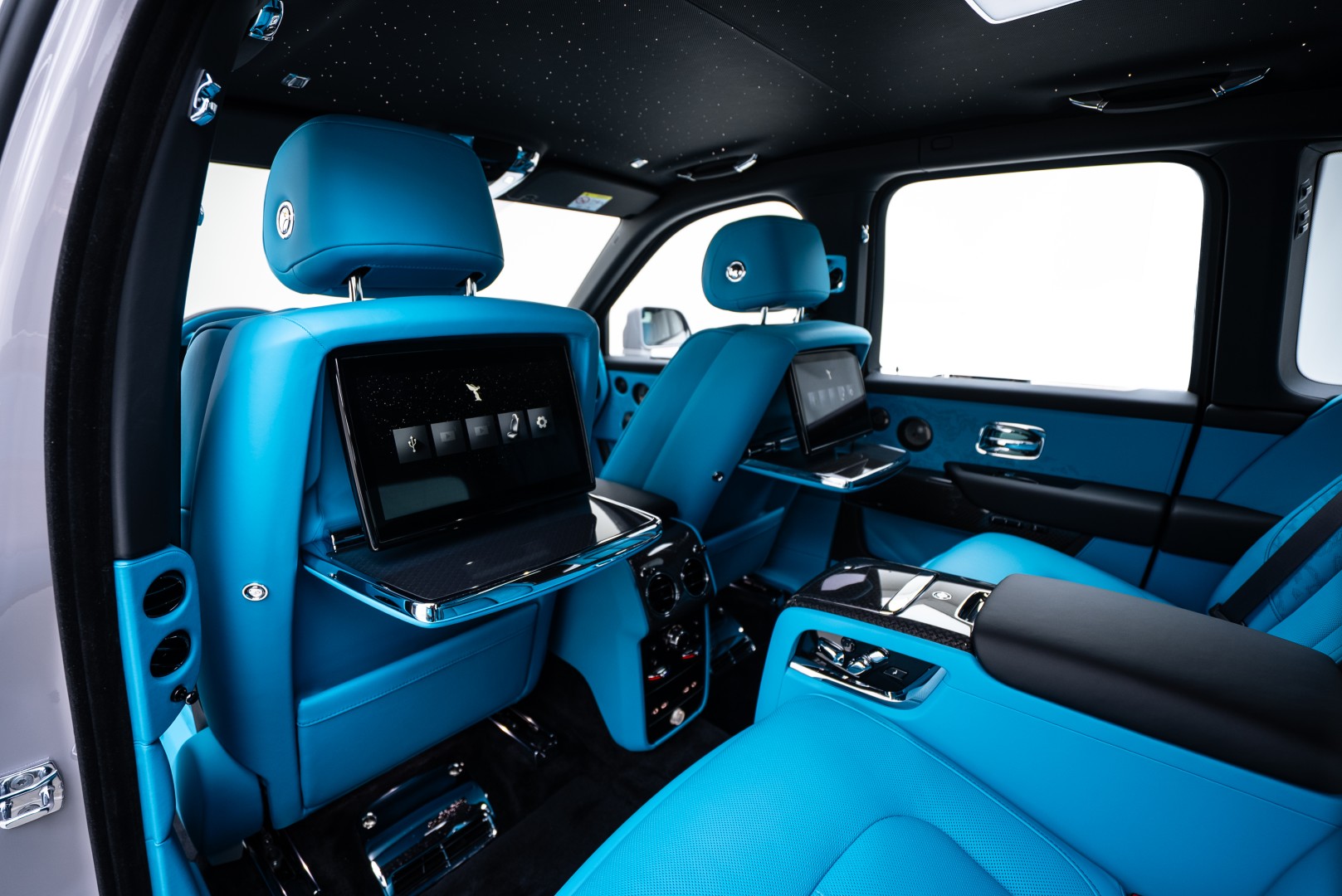 2026 ROLLS ROYCE CULLINAN | BLACK BADGE | CLOUD DESIGN INTERIOR | FULL OPTION